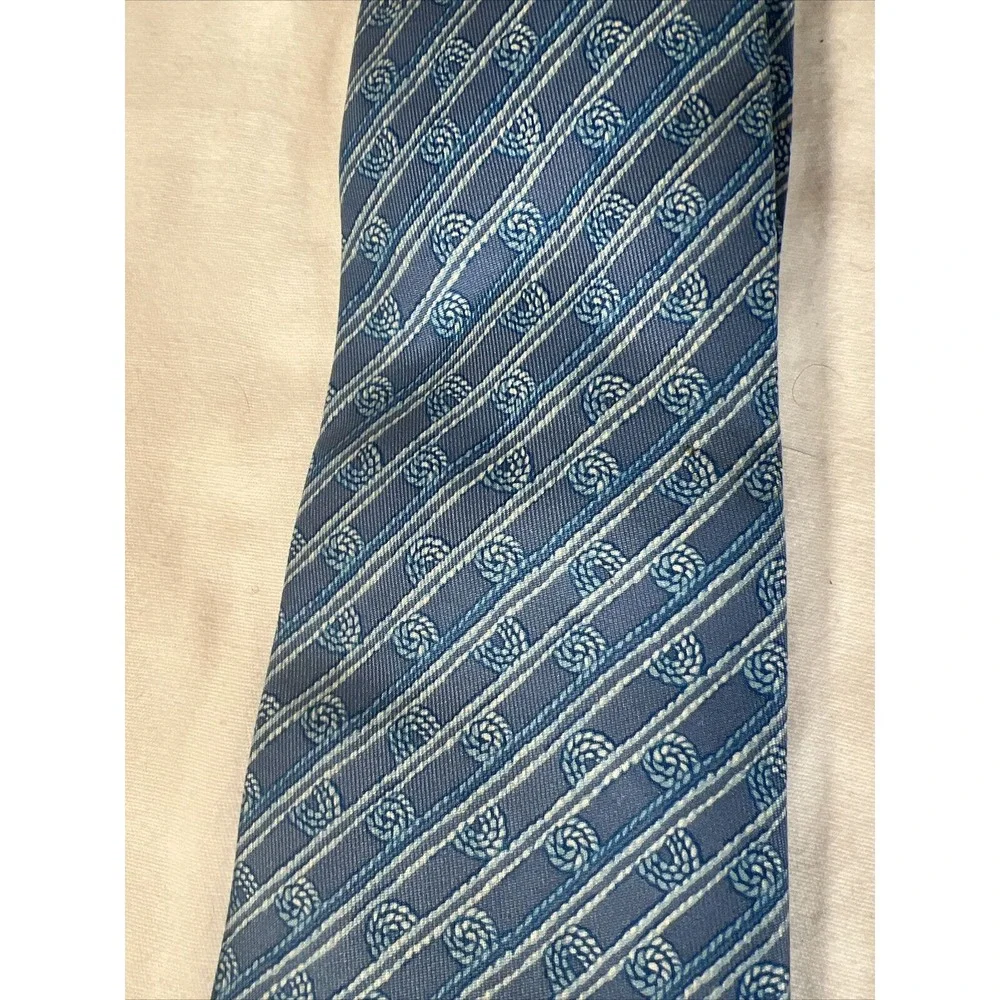 Hermes Blue & White Silk Tie. 3”, 58” Long - Picture 3 of 9